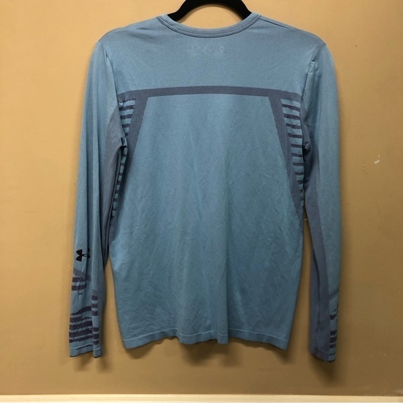 Under Armour Heatgear Loose Blue Purple Long Sleeve Shirt Youth XL - Picture 2 of 5